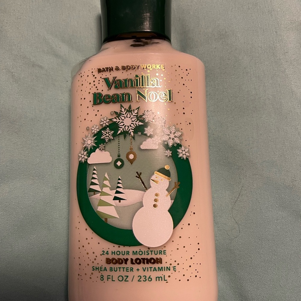 Bath & Body Works Vanilla Bean Noel body lotion 8 oz  new